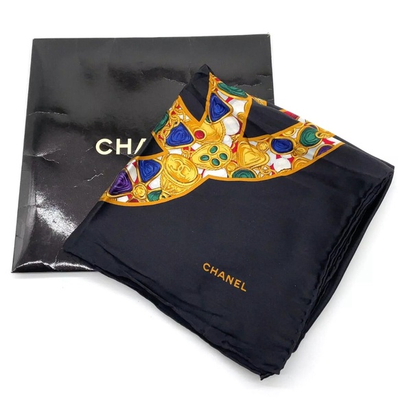 ‼️SOLD‼️ Auth Chanel Double CC Mark Jewel Silk Scarf - Picture 3 of 8